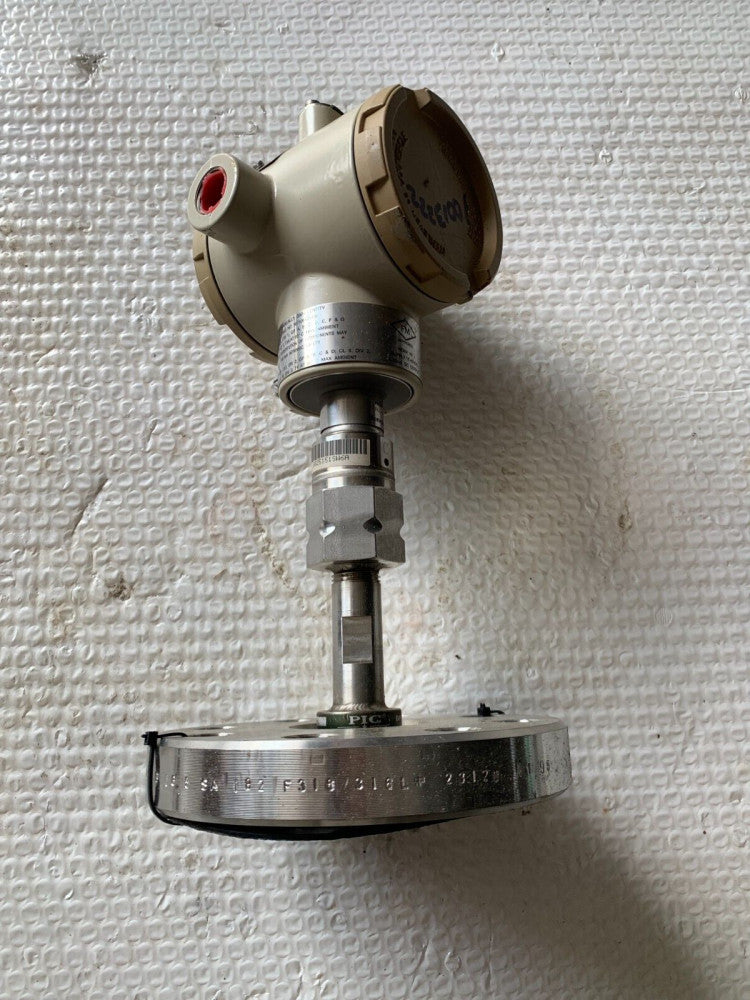 NEW HONEYWELL PRESSURE TRANSMITTER YSTR17G-11D-520/BDY/BA400K-F1D3-925G