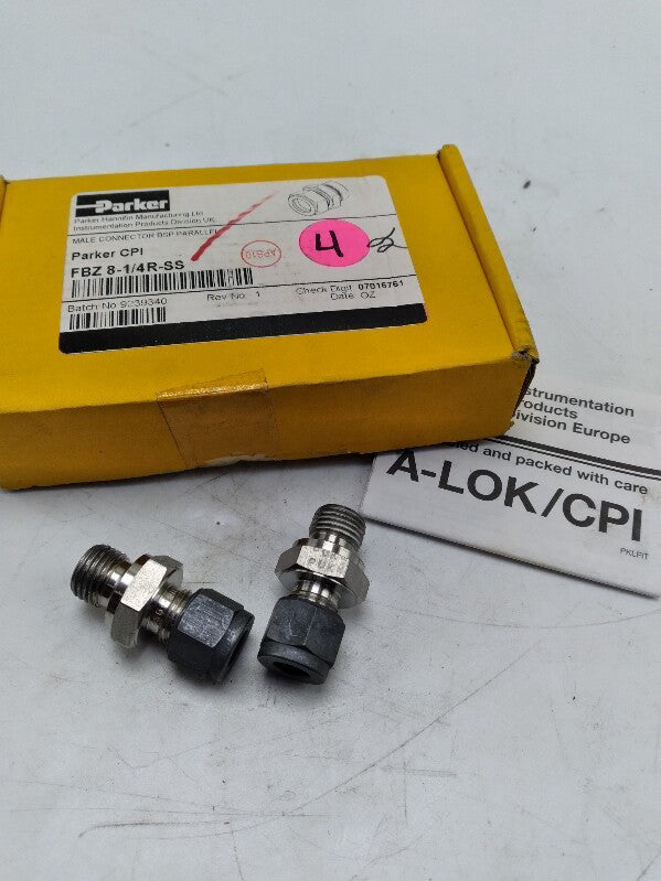 NEW Parker FBZ 8-1/4R-SS Male Connector 1/4" 