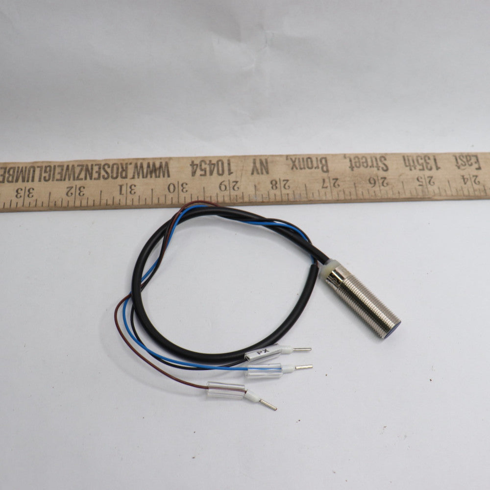 Inductive Barrel-Style Proximity Sensor PNP Output 12-24 V 2MM Detection M12 x 1