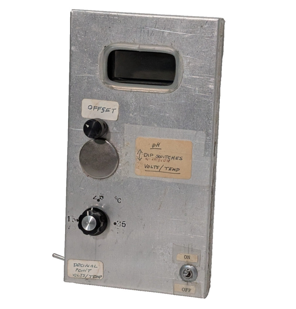 Unidentified Control Panel Box Offset Dial, pH Dip Switches, Volts/ Temp, Toggle