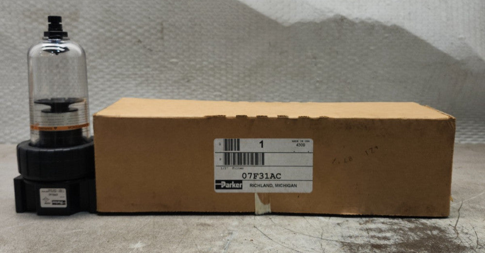 NEW IN BOX PARKER 1/2" PNEUMATIC FILTER 07F31AC