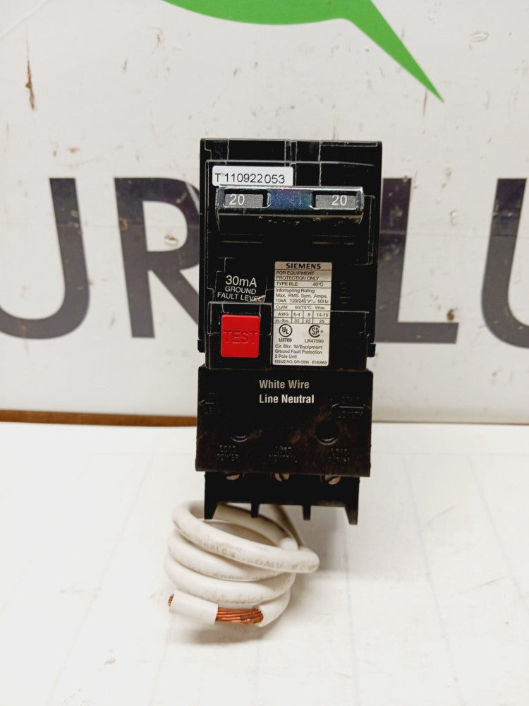 NEW SIEMENS BE220 20 AMP GROUND FAULT CIRCUIT BREAKER BOLT-ON 2 POLE 120/240 VAC