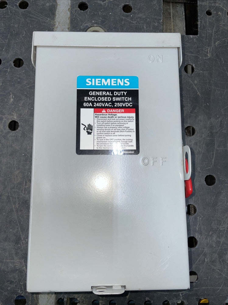 1) New no Box! Siemens GF222NA Safety Switch,General Duty,2 Phase