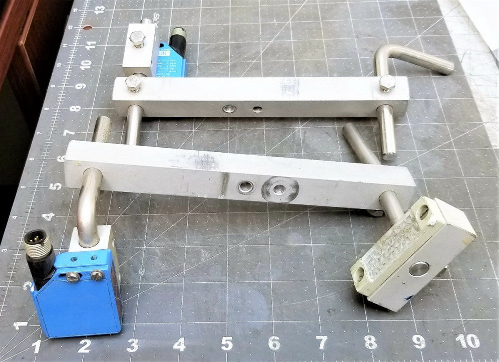 (2) SICK WL12-2B560 Photoelectric Proximity Sensor Switch With Mounts [A6B1]