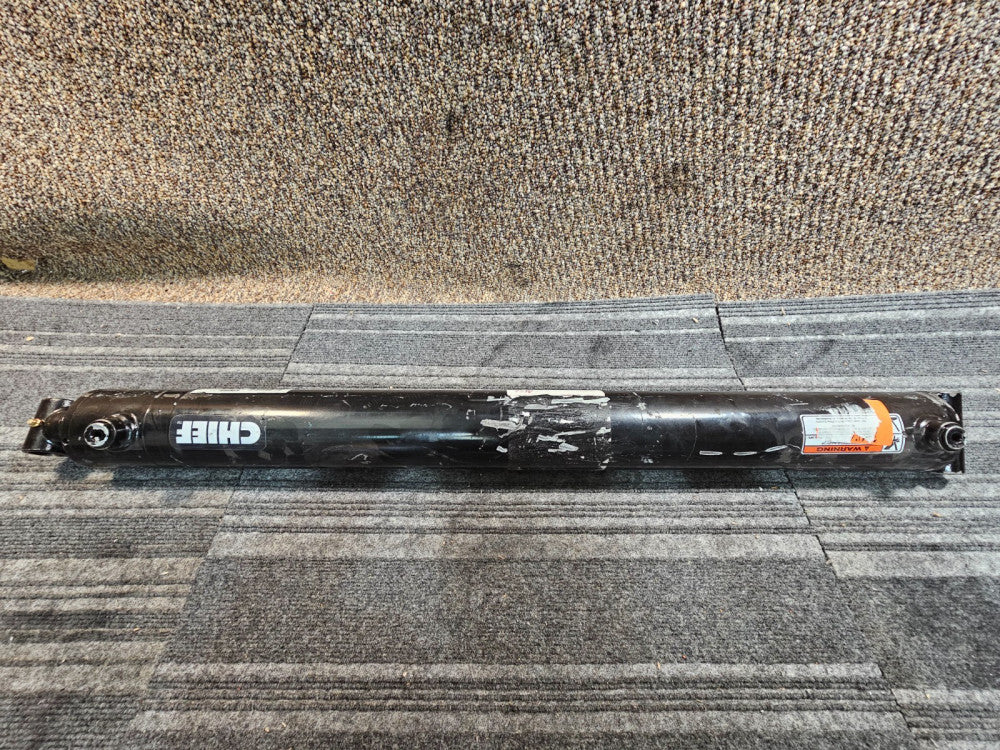 CHIEF 212736 WT Welded Hydraulic Cylinder: 3" Bore x 30" Stroke - 1.75" Rod