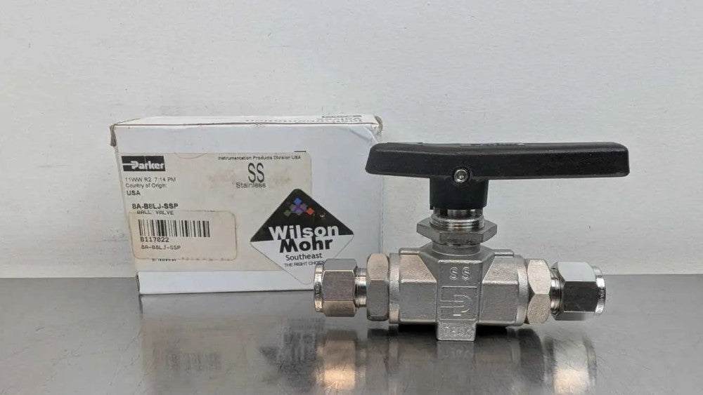 Parker 8A-B8LJ-SSP Stainless Steel Ball Valve 1/2" NPT 6000 PSI