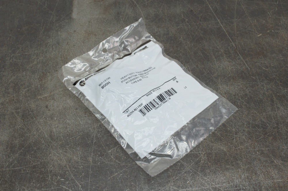 Allen Bradley AB 800H-N115H Operator Control Push Button Black