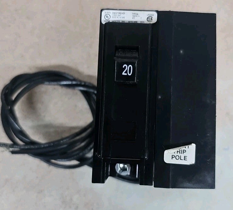 Eaton BAB1020S 20 Amp 1 Pole 120/240V Circuit Breaker W/ 120/240V Shunt Trip NNB