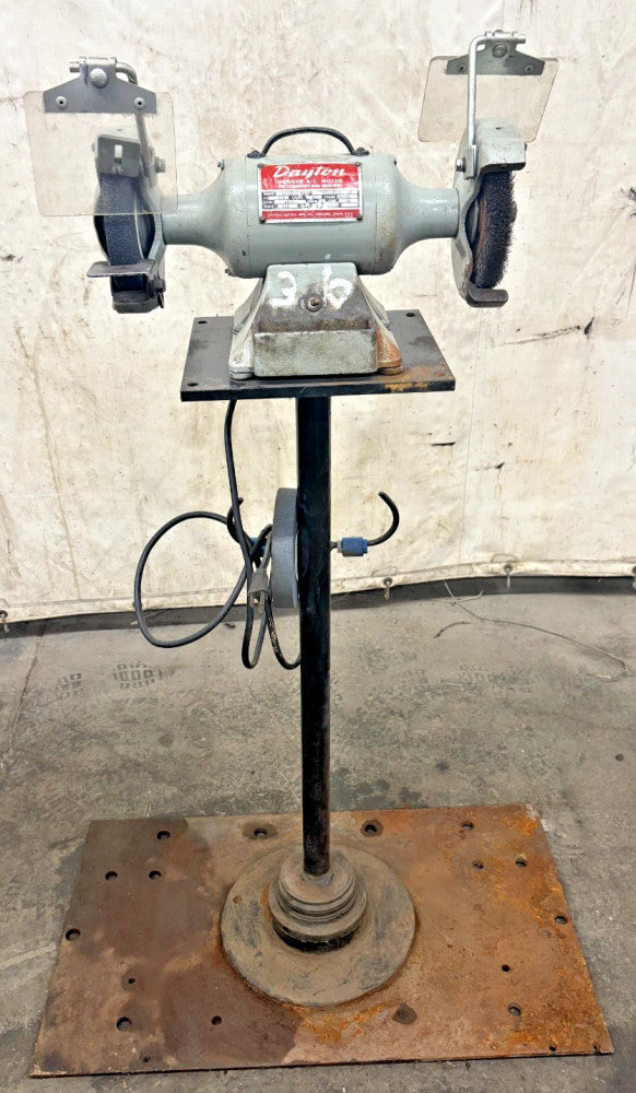 DAYTON GRINDER A.C MOTOR MODEL 1Z706-6, 115VOLTS, PHASE 1, CYCLES 60
