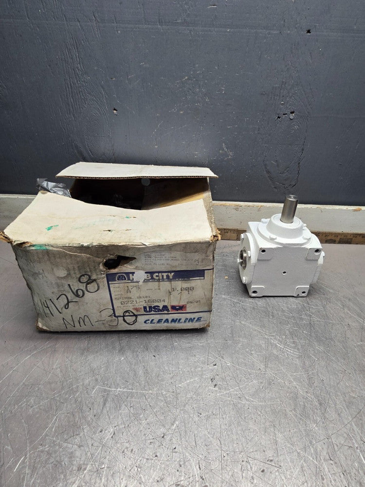 HUB CITY 0221-16004 MODEL-175 STYLE-A 1 :1 RATIO 1" SHAFT,NEW IN BOX!MAKE OFFER
