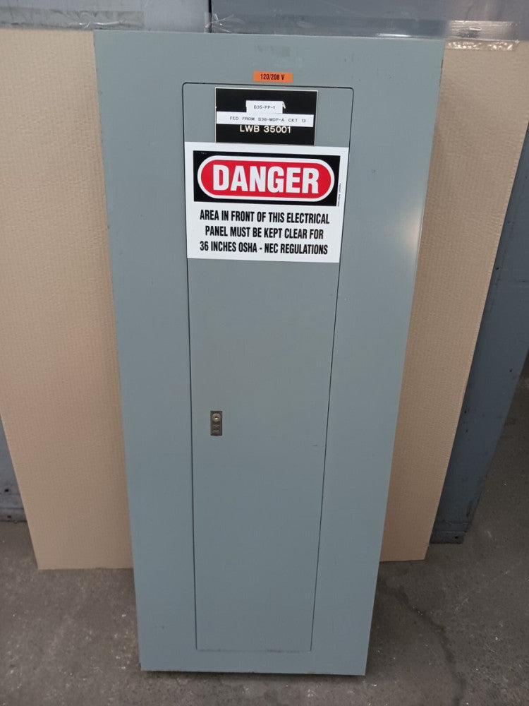 SQUARE D 225 AMP MAIN BREAKER PANELBOARD 120/208/240 V 42 CIRCUIT NQOD442L225CU