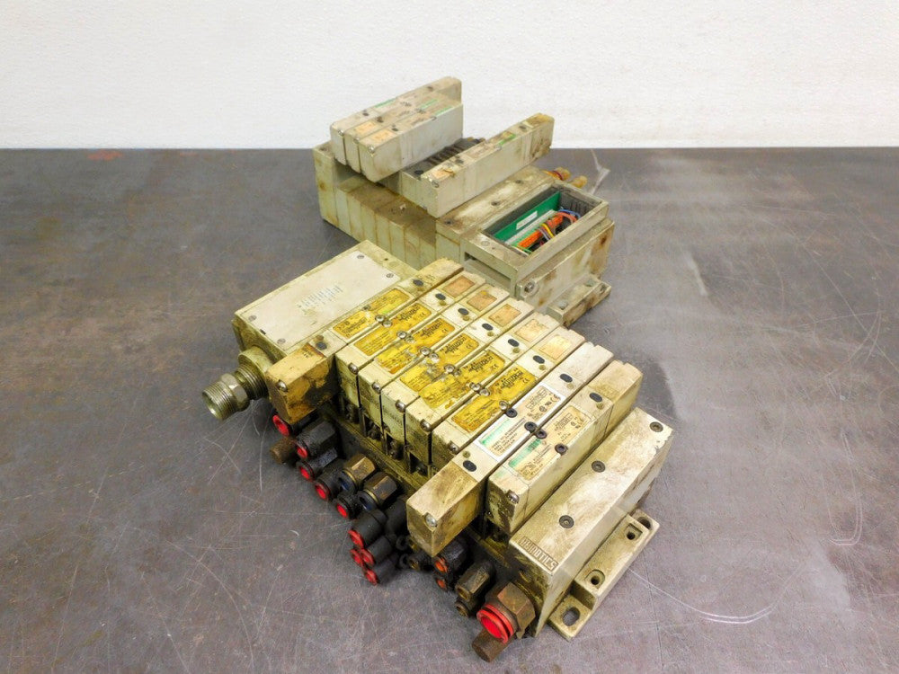 Numatics Solenoid Air Control Valve, 8 Bank Pneumatic 24 VDC & Parts  Valve Lot