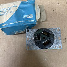 New Open Box Leviton 6208 30A 125/250 Nema 14-30 Receptacle