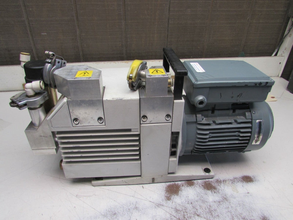 LEYBOLD TI16B ROTARY VACUUM PUMP 1~ 0.55KW 218-242V NICE USED TAKEOUT MAKE OFFER