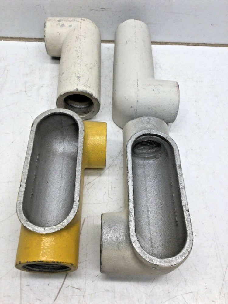 CROUSE-HINDS LL47 CONDUIT OUTLET BODY 1-1/4" (LOT of 4)