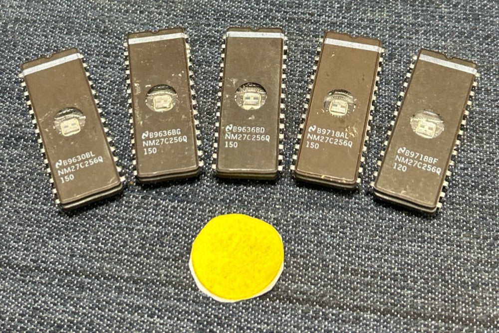 NATIONAL SEMICONDUCTOR NM27C256Q 120  LOT OF 5