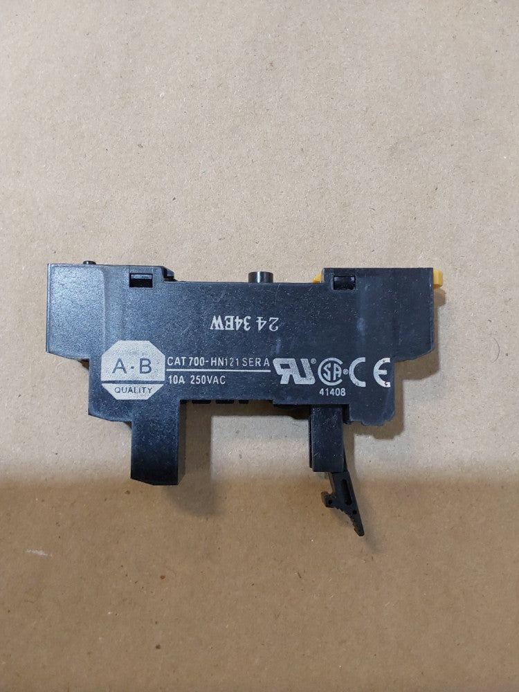 ALLEN BRADLEY 700-HN121 SER A RELAY SOCKET BASE 10A 250VAC