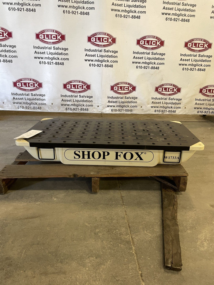 20”x40” Shop Fox W1733A Benchtop Downdraft Table w/ 4” port