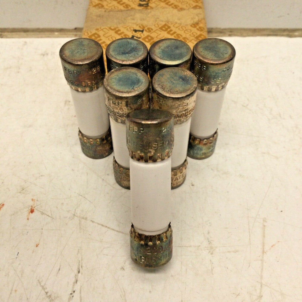 BUSSMANN BUSS FBP 25 LIMITRON FUSE 25 AMP 700VAC (LOT of 7)