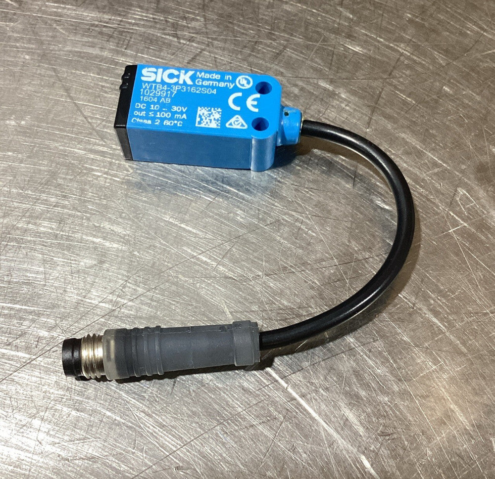 SICK WTB4-3P3162S04 PHOTOELECTRIC PROXIMITY SENSOR 1029917 1604AB CZ1547 Class 2