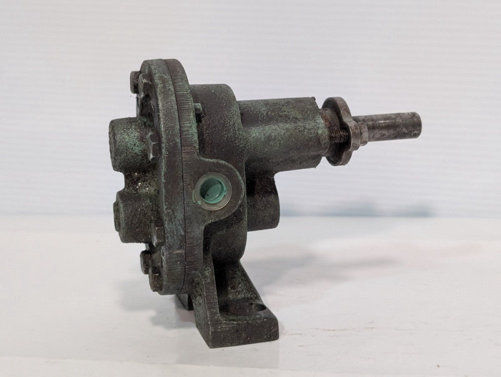 Unbranded Hydraulic Gear Pump, Marked S8, 4.25" Wide Base x 4.5" Tall