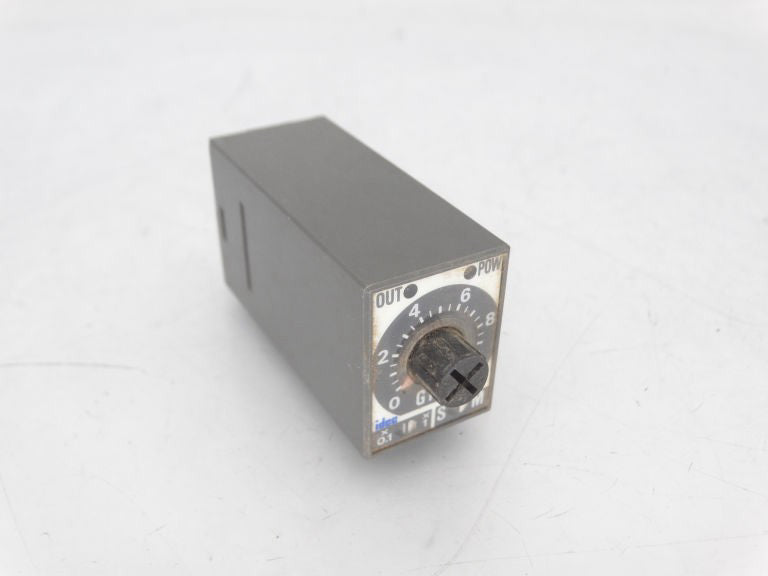 IDEC GT5Y-4SN TIMER