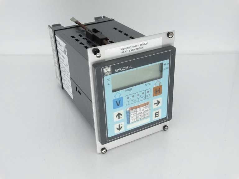 ENDRESS & HAUSER CLM121-1MM00 TEMPERATURE CONTROLLER
