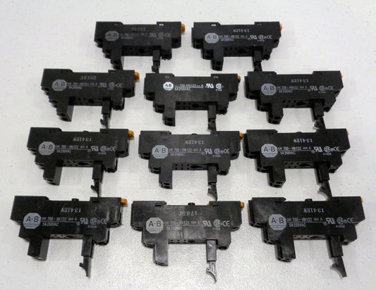 **LOT OF 11** Allen-Bradley 700-HN122 Relay Socket NEW OLD STOCK (NOS)