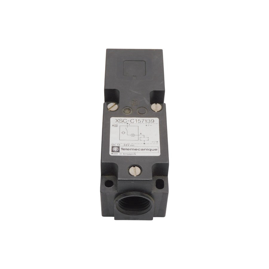 TELEMECANIQUE XSC-C157139 12-48V 0.1A NSNP