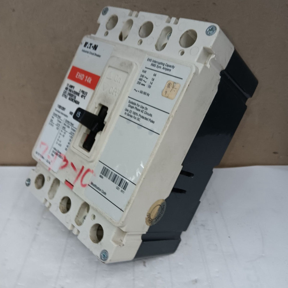EATON 15 AMP CIRCUIT BREAKER 3 POLE 480V 18kA @ 240V EHD3015L