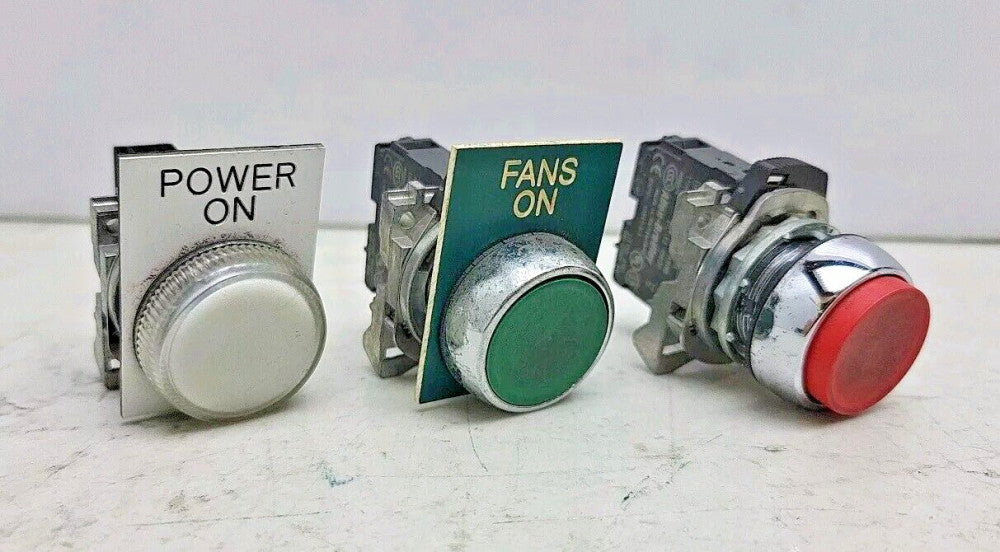 Allen Bradley 800F-N5W Light 800F-X10 Green Pushbutton 800F-X01 Red Pushbutton