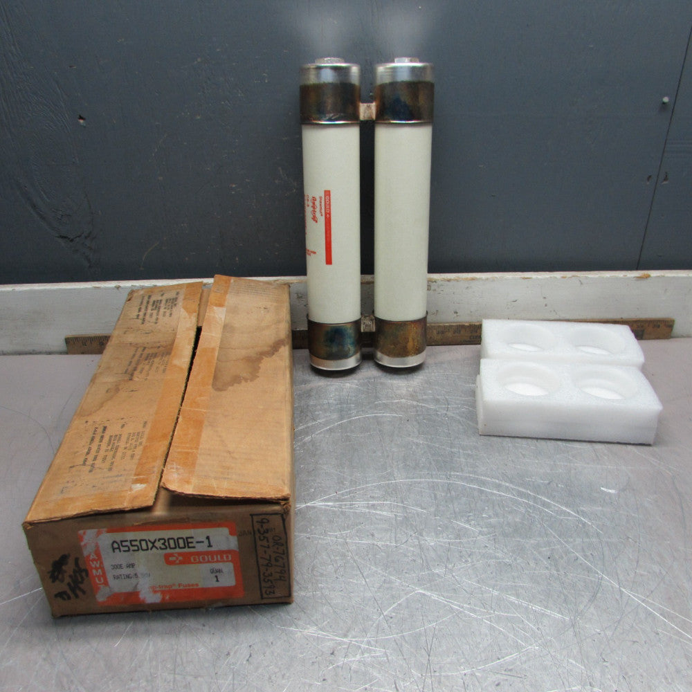 NEW! SHAWMUT GOULD A550X300E-1, Current Limiting Fuse ,300E, NIB! MAKE OFFER