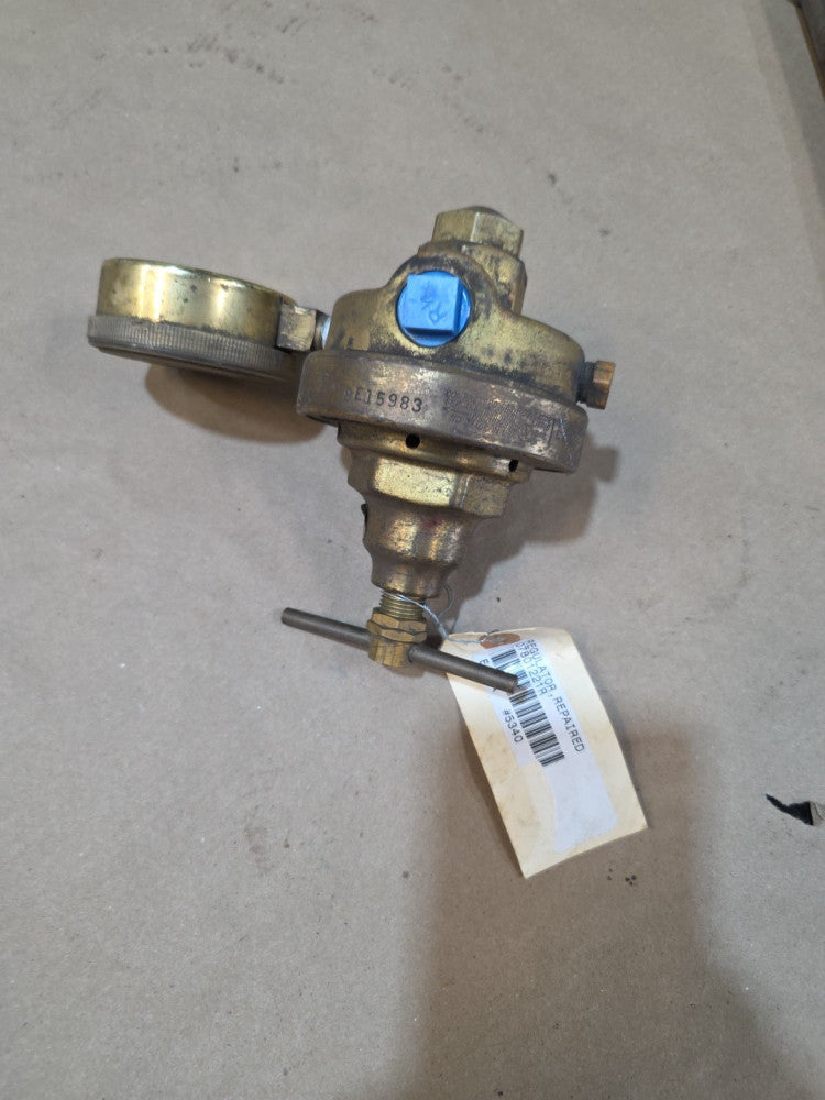 VICTOR L700D High Flow Line Regulator – Brass Body, 2.5" Gauge, Gas Distribution