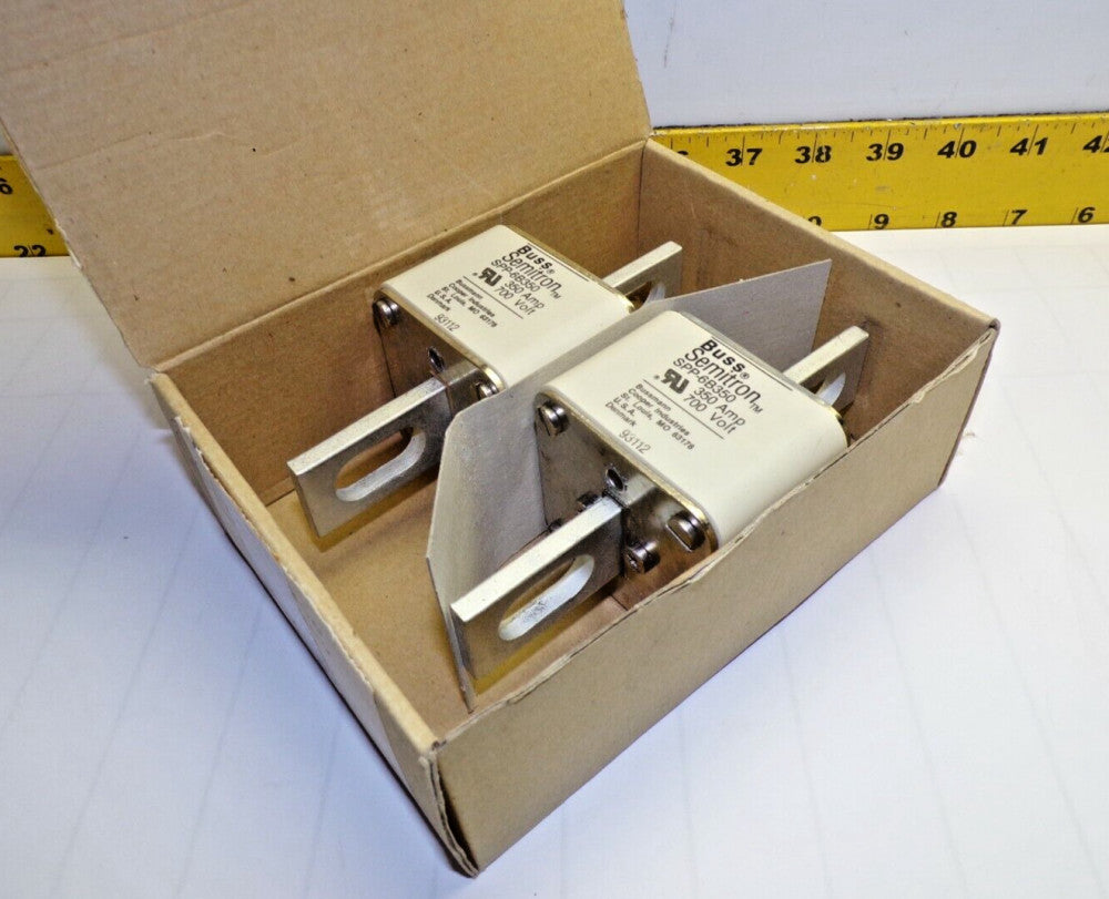 2) NEW BUSSMANN 350 AMP FUSES 700 VAC  SPP-6B350  LOT OF 2