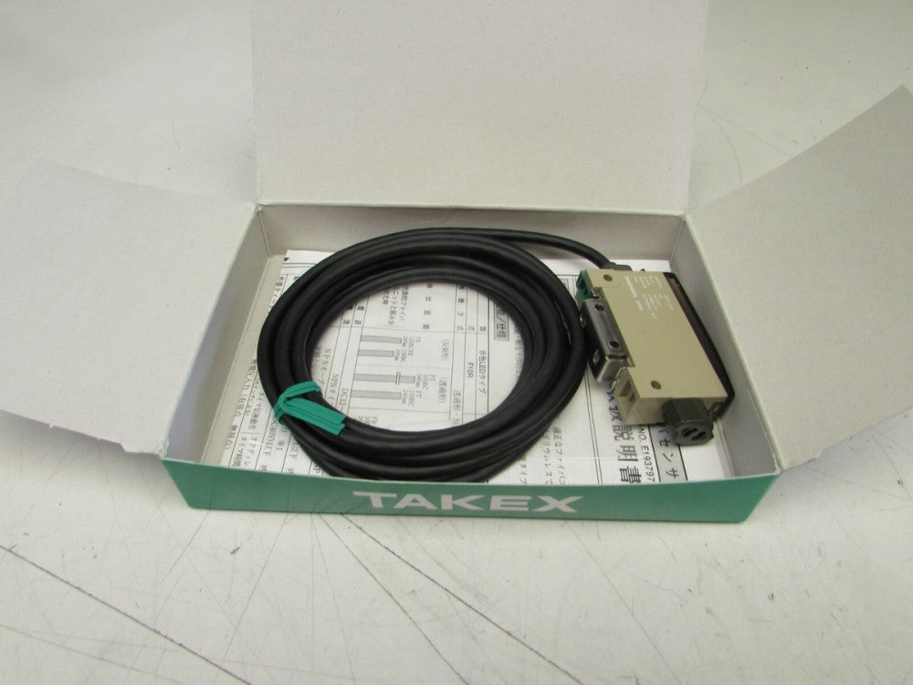 TAKEX  F10R , FIBER OPTIC AMPLIFIER , NEW IN BOX! MAKE OFFER!