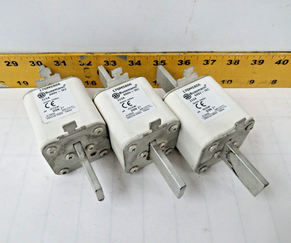 3) BUSSMANN 315 AMP HIGH SPEED FUSES 690V  170M5806  LOT OF 3