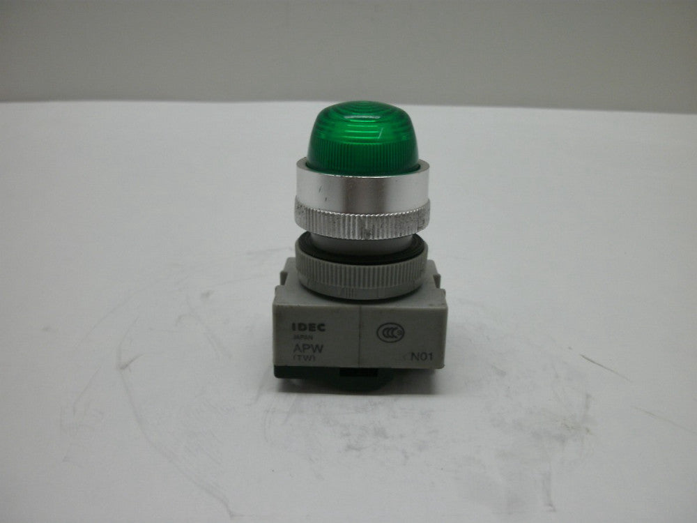IDEC APW SERIES (TW) PILOT LIGHT GREEN DOME LENS 24V LED 22mm W/O CONTACT BLOCK