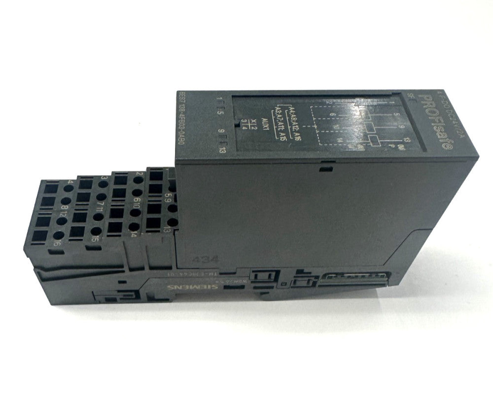 SIEMENS POWER MODULE  6ES7 138-4FB03-0AB0 W/TERMINAL MODULE