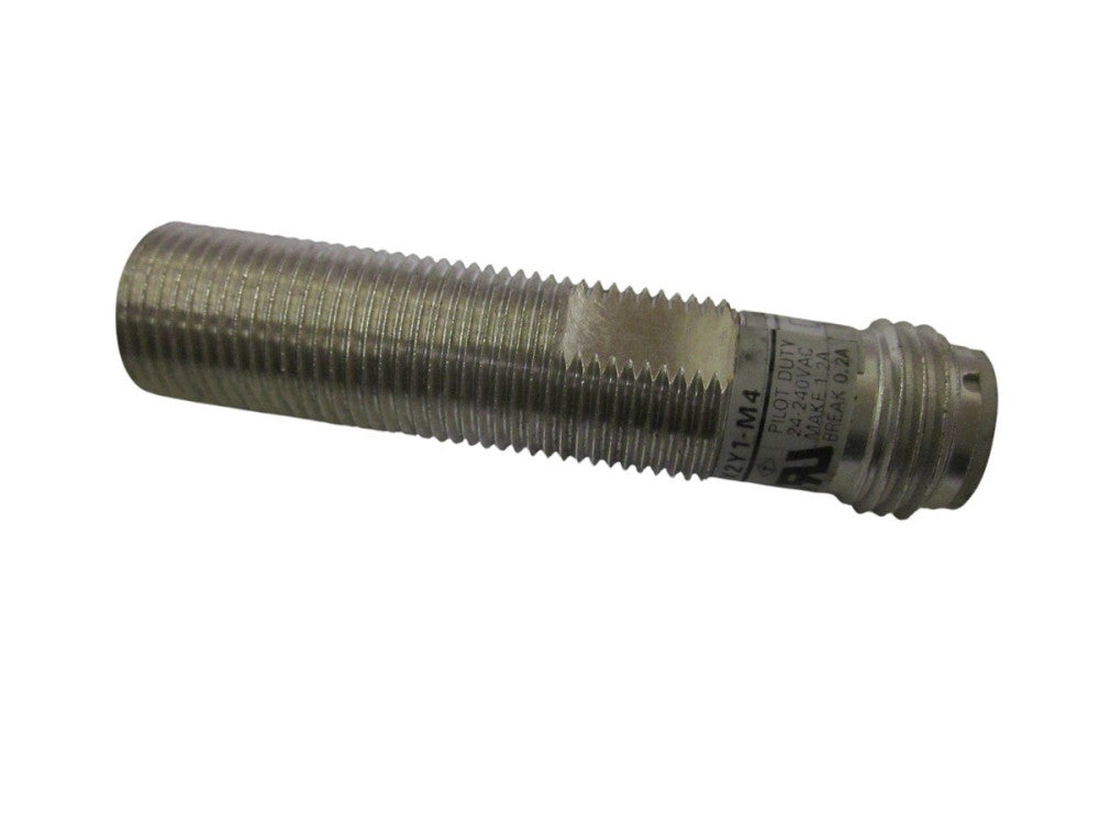OMRON E2E-X2Y1-M4 UNMP