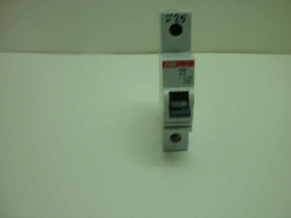 ABB S261 C4/S 261 C4 CIIRCUIT BREAKER 4 AMP 1 POLE 230-400 VAC C-CURVE 6KA