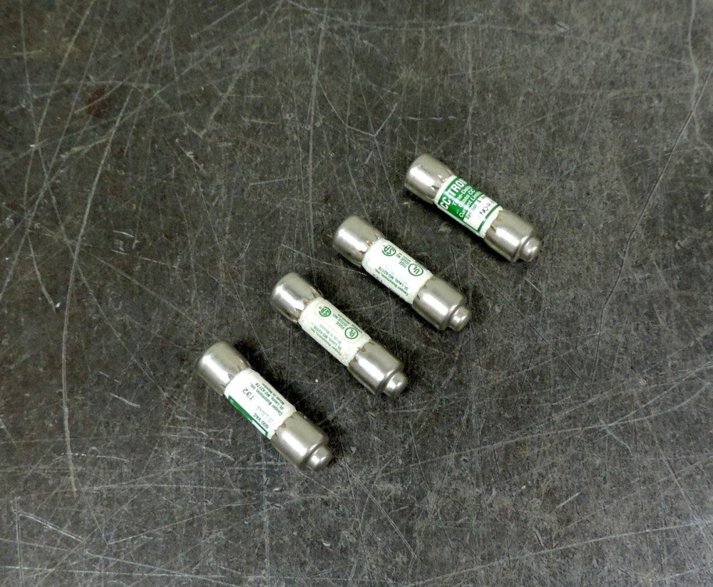 Cooper Bussmann CC-Tron FNQ-R-8 Fuse Time Delay Lot of Four (4)