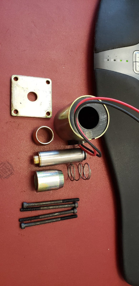 NEW Parker Solenoid 494354  682 COIL SER 6 12V WITH DIODE COMPLETE ( G1-4A)