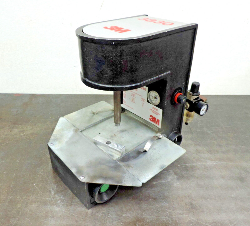3M 3830 Pneumatic Press Two Hand Tie Down Operation