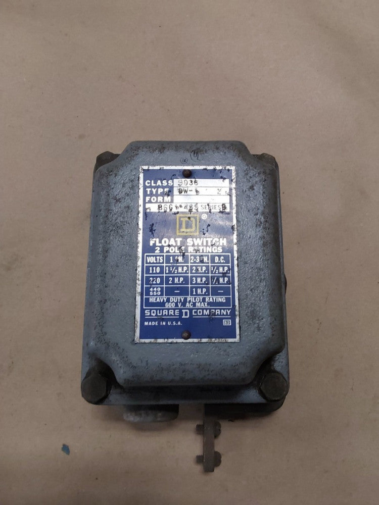Square-D 9036 DW-1, 2-Pole 600V Float Switch