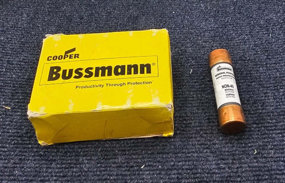 ( QTY 10 ) COOPER BUSSMAN NON 40: One-Time Fuses 250v