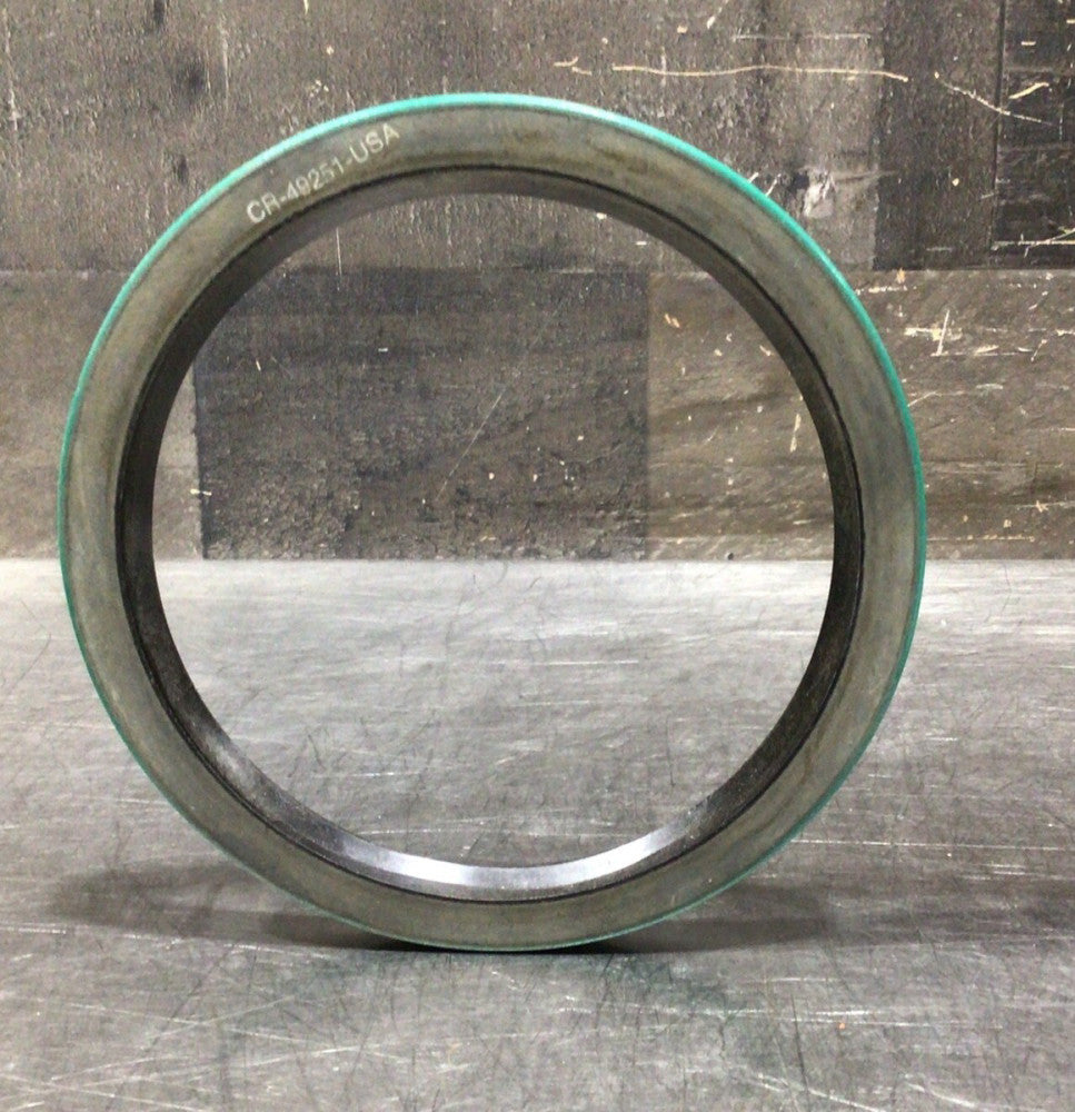 49251 SKF 125,41 x 152,43 x 12,7 mm OIL-SEAL STEEL S. LIP W. SPR. Nos