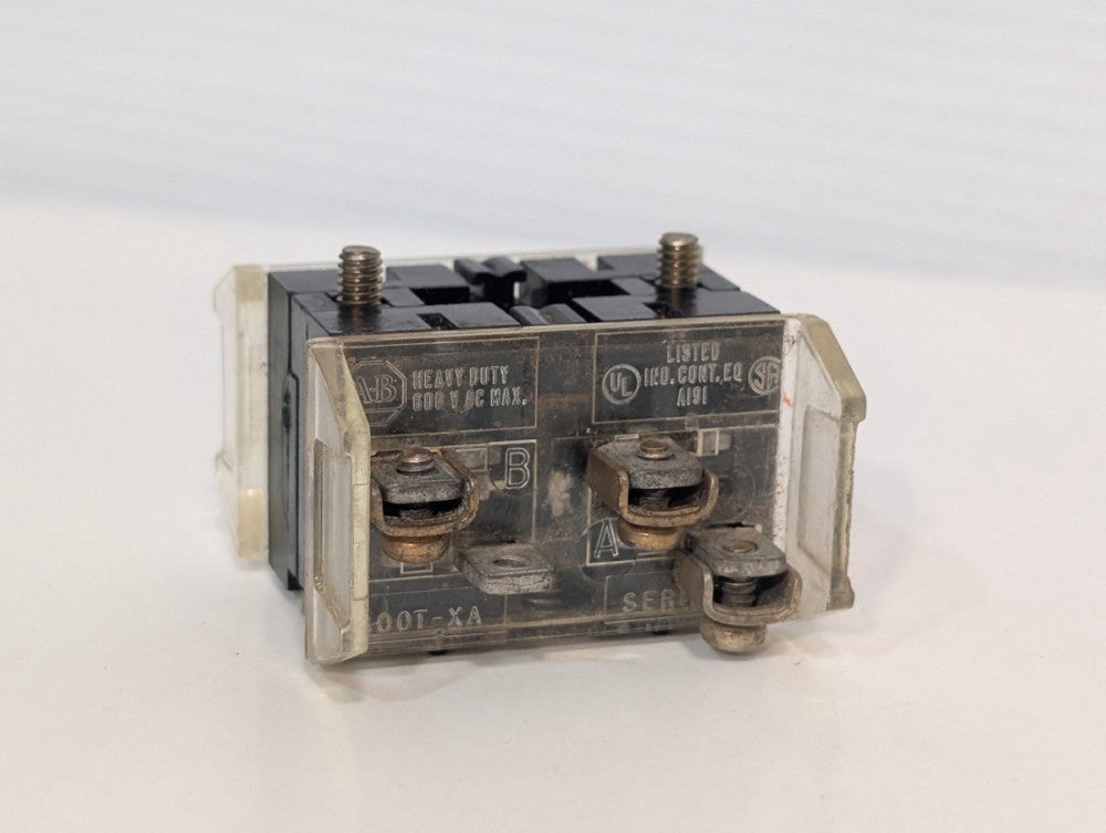 Pair of Allen-Bradley 800T-XA Ser. C Heavy Duty Push Button Contact Block 600VAC