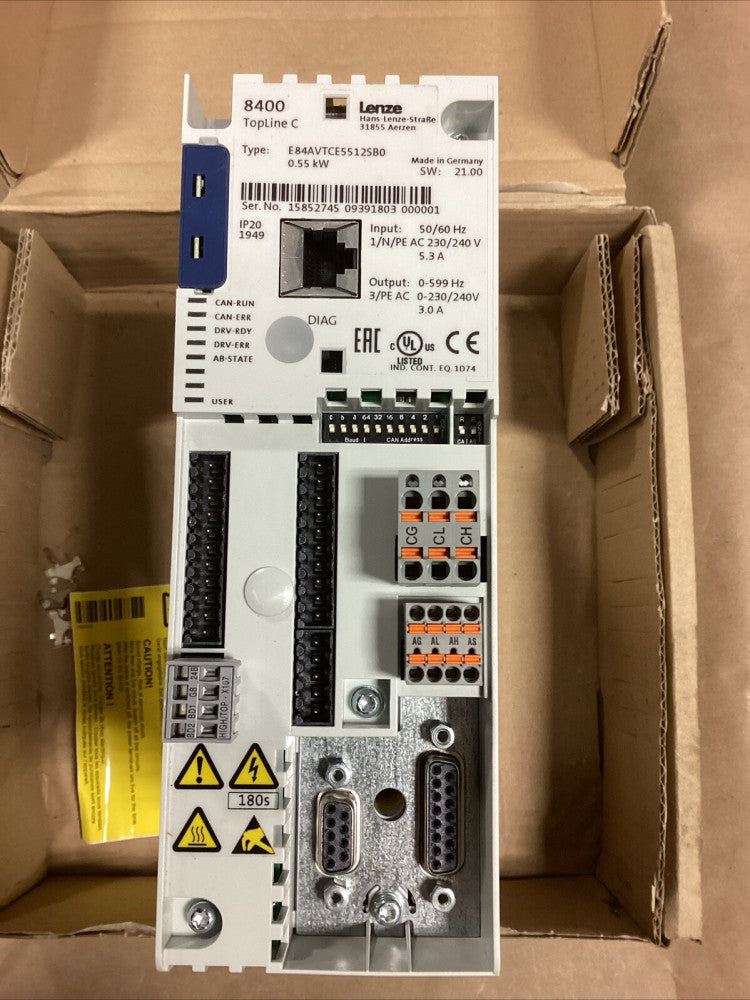 Lenze E84AVTCE5512SB0  SERVO DRIVE NEW E61