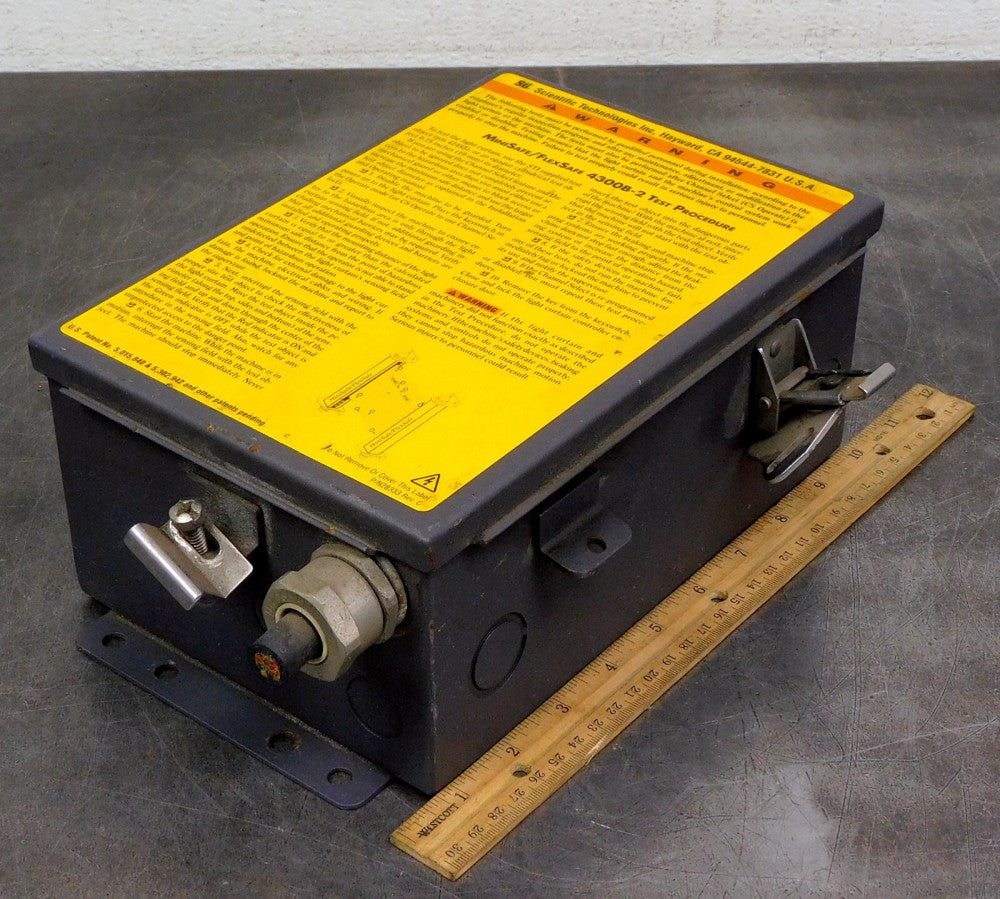 Omron STI - 4300B-2 Light Curtain Mini Safe Controller 115V AC 50/60 Hz
