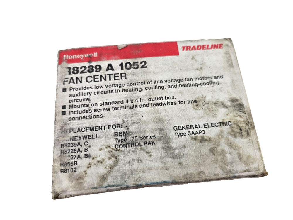 NOS Honeywell R8239A1052 24V Fan Control Center Transformer